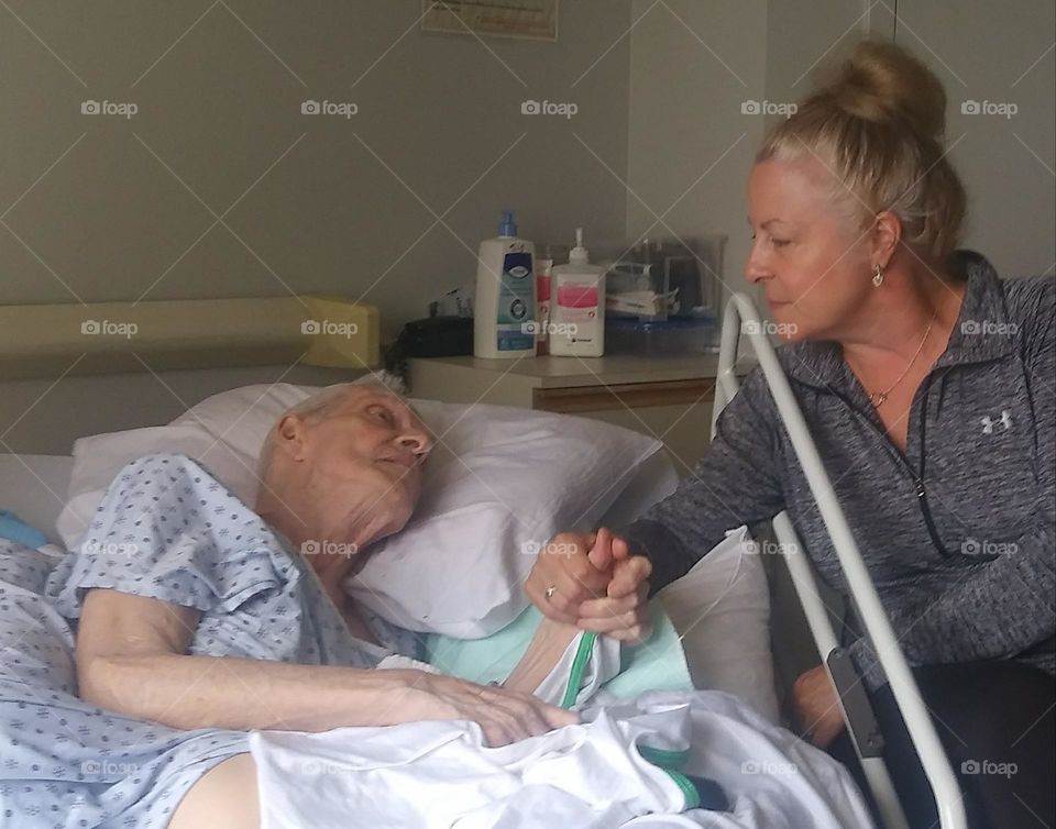 My father; this man who has always been there for his family, who would have given his life for those he loved! Thank you for everything dad, life is just a long river now Your daughter who loves you to the moon and back 😔RIP 2023/10/16