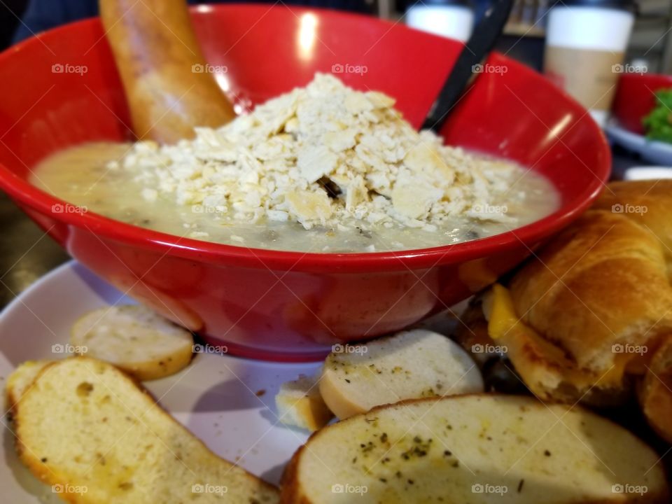 chicken and wild rice soup with crackers