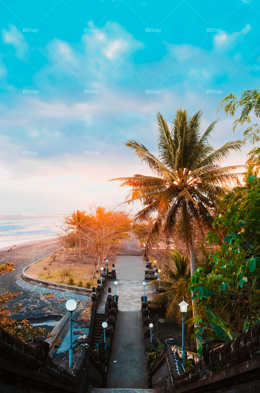 the beauty of the sunset in one of the temples in Bali