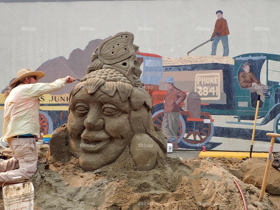 Sand sculpture 