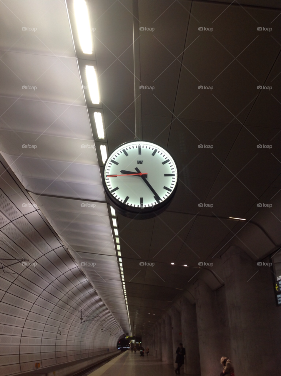 malmö underground clock trainstation by Bizze