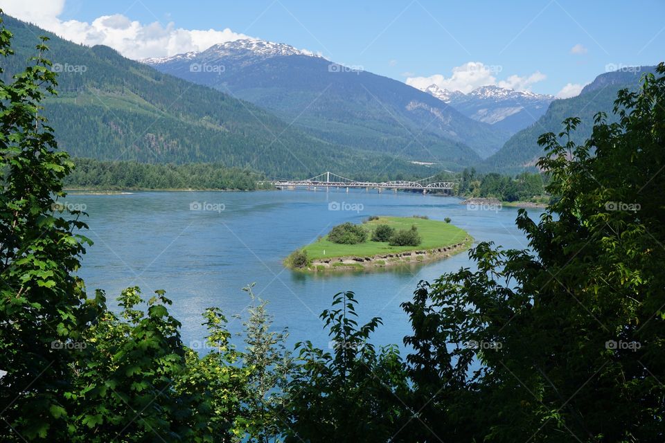 Stopped for lunch here and had a little walk and found this pretty view in Revelstoke