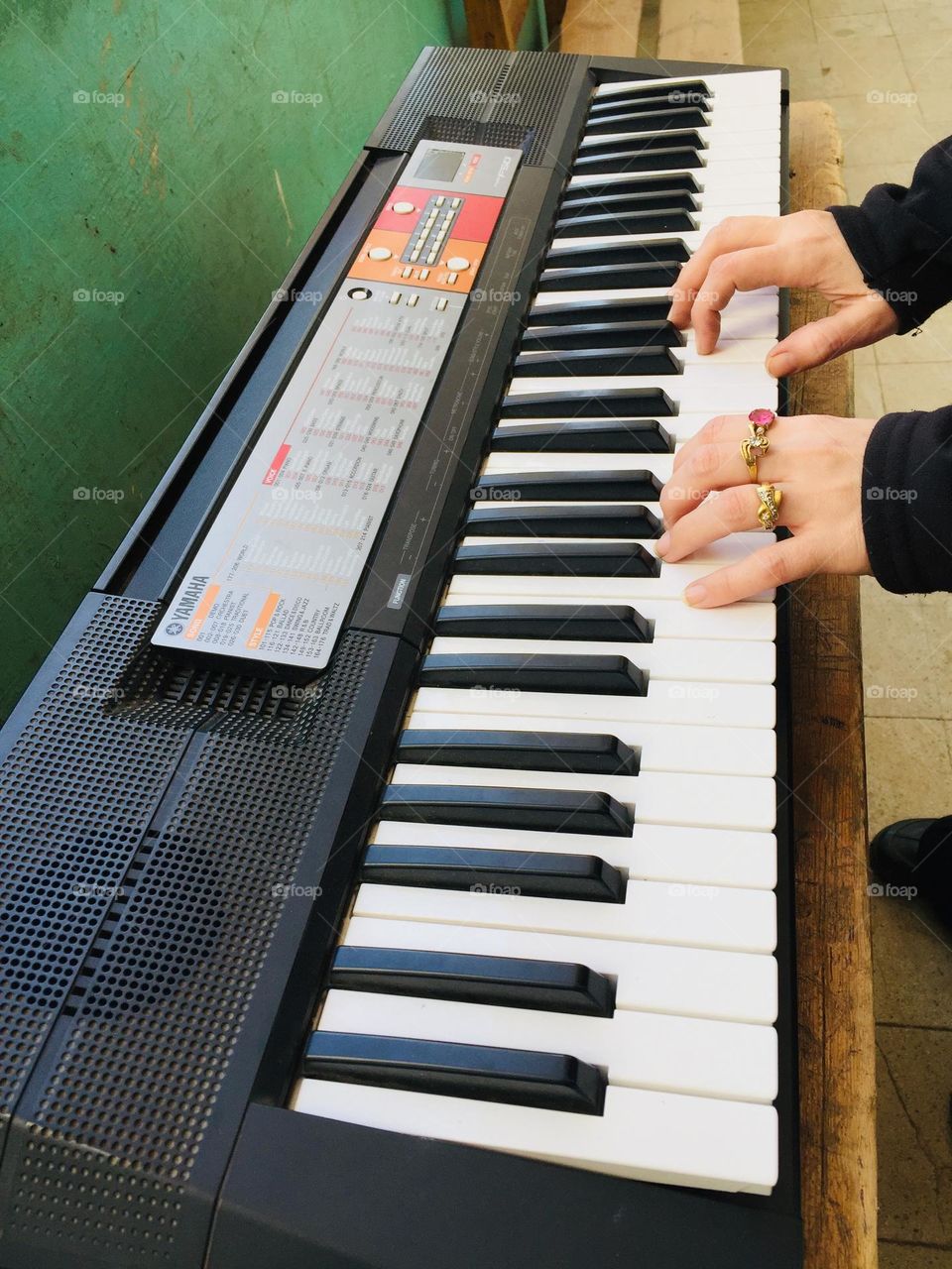 Playing on the piano 