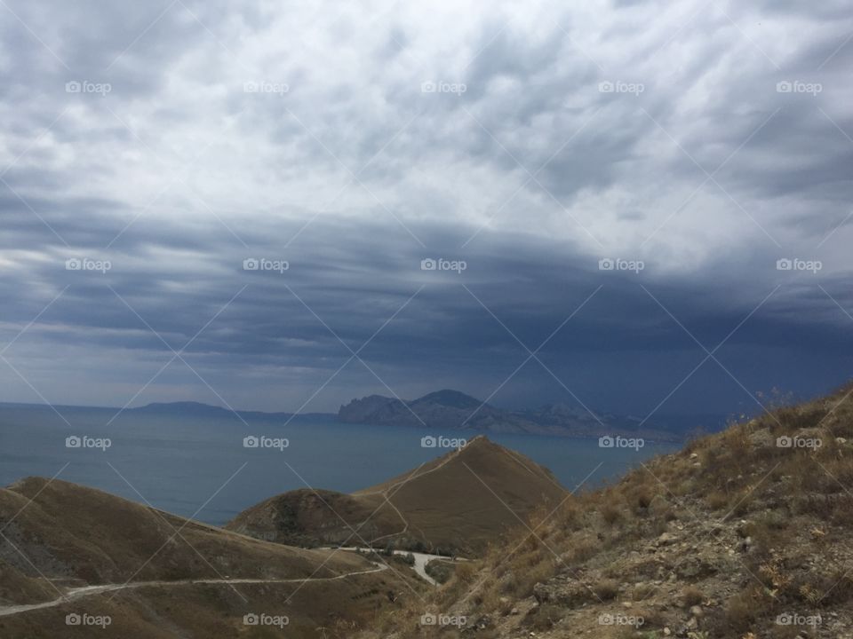 Пасмурно, скоро будет дождь 