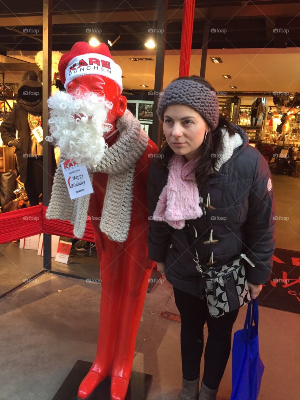 It looked like a good statue to mimic the same position on a cold winter’s day in Munich, Germany