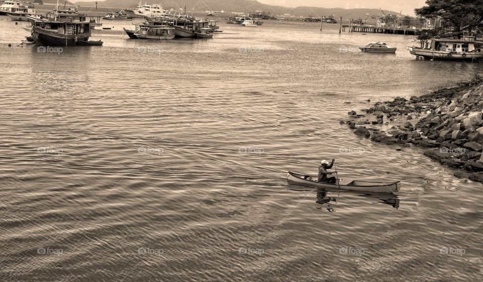 “PELAUT” or known as fishermen, at the time of the covid-19 pandemic, the economy was declining, at this time we had to work regardless of age and occupation, we should always be grateful 😇