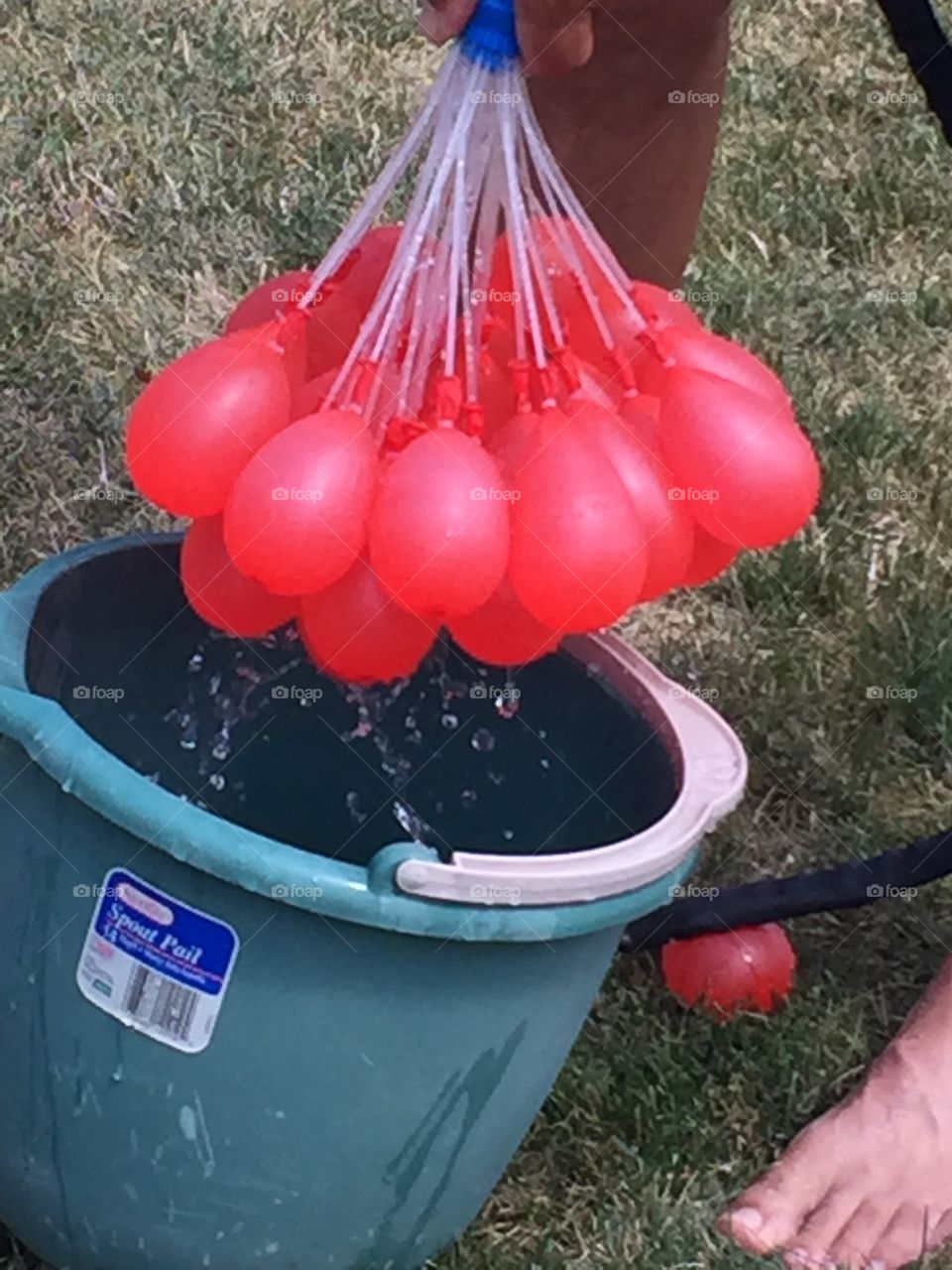 Water balloons 