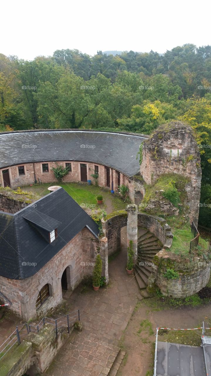 Launstual Castle
