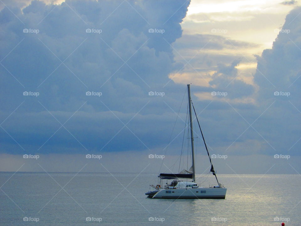 Sailing in the infinite