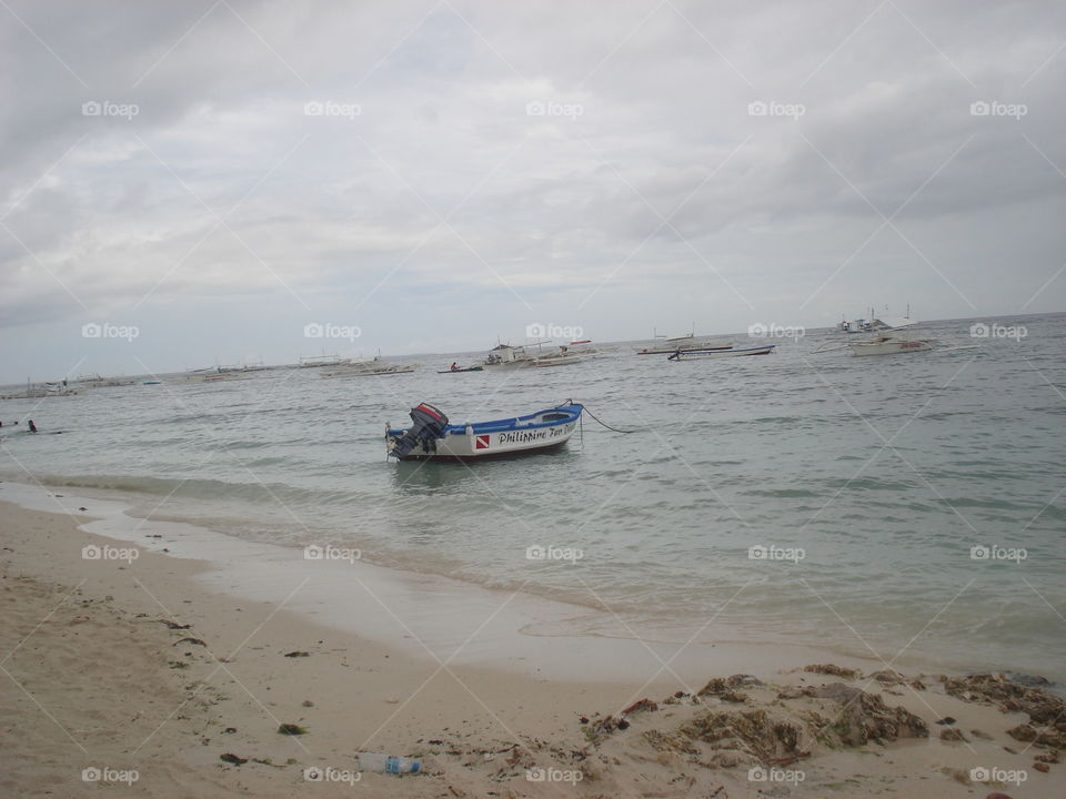 alona beach panglao island bohol. calm seas of bohol