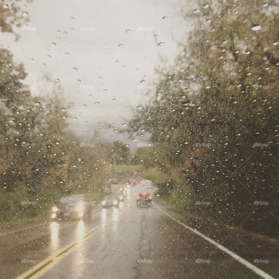 Rain(fall).