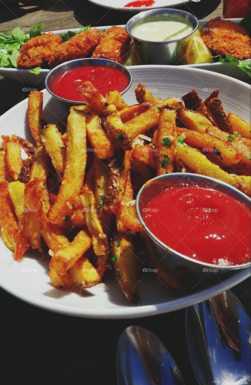 Garlic fries, Oyster deep fries