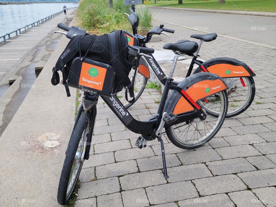 Touring Toronto in Style