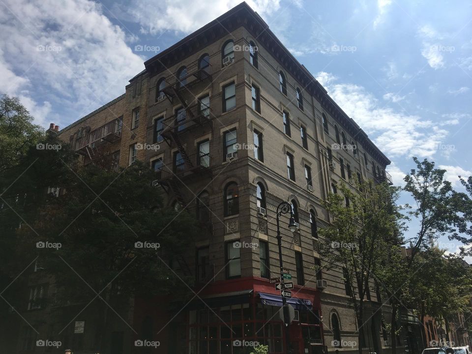 O prédio dos amigos