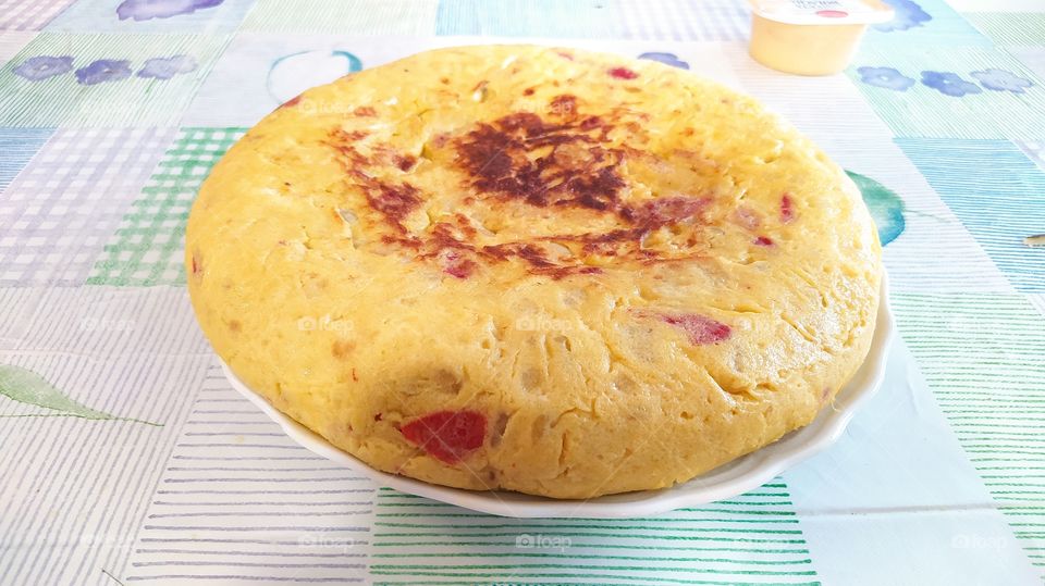 Tortilla de patata con 14 huevos!!