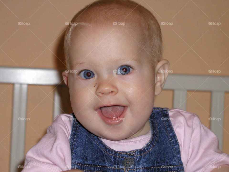 vesterbro. denmark portrait. baby. girl. blue eyes. happy. pink blue. cute. beautiful. by snutten