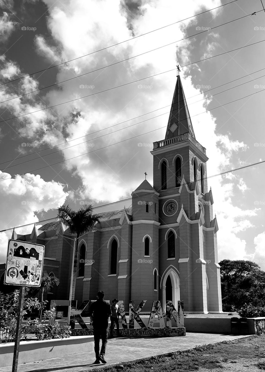 arquitectura en blanco y negro