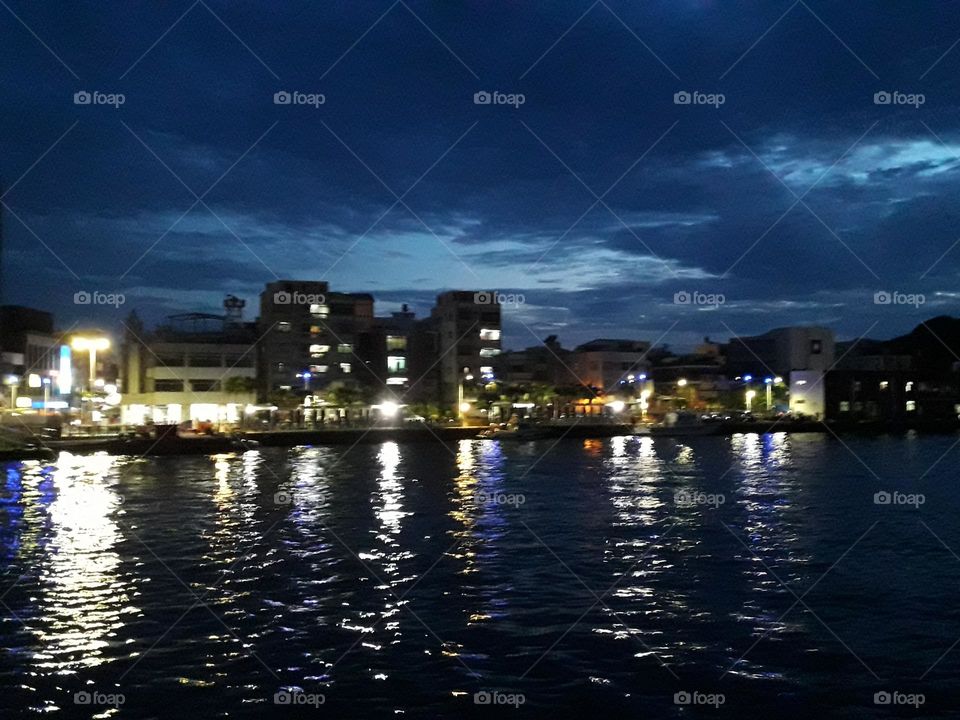 Shore night scenery