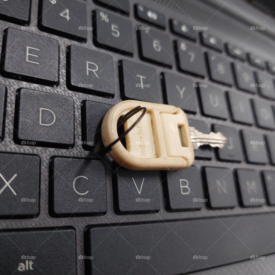 Key passwords must be stored properly