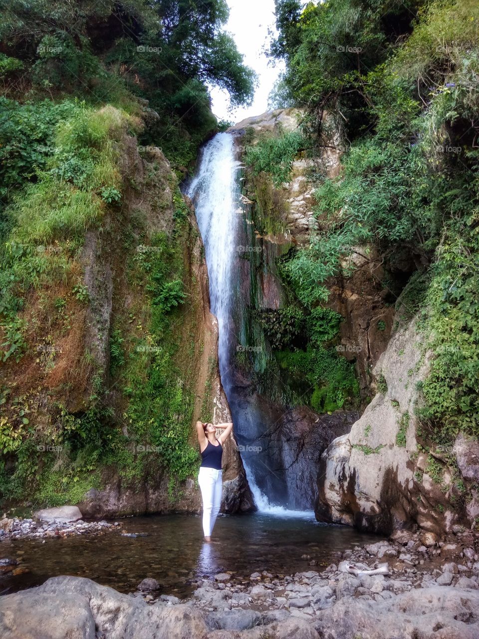 Waterfall Feels❤😋
#igers 🔝 😊 #travel #love #explore #instagood #thegoodmoments #happiness #waterfall #wanderlust #travelgram #like4like #likeforlike #waterfall #instago #tranquility 😋👀 #photography #mussorie 
#happyvibes 💜💋👅💕🙈 #romantacism 😋 #shoutout #love 🐒💋 #peace 😋🙌💕 #uttarakhand #dehradun 😎😇💟 #obsession 😎😋😇😬 #candid #SFL 💞
#community #foap