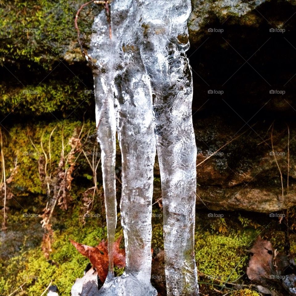 Icicles stalactites ice