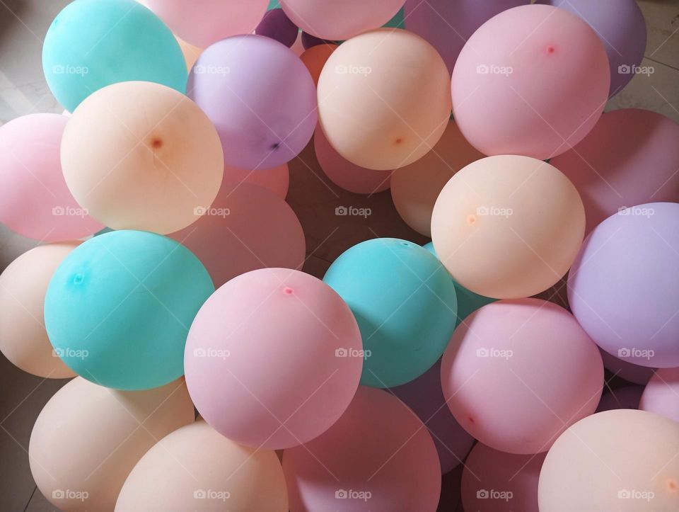 balloons