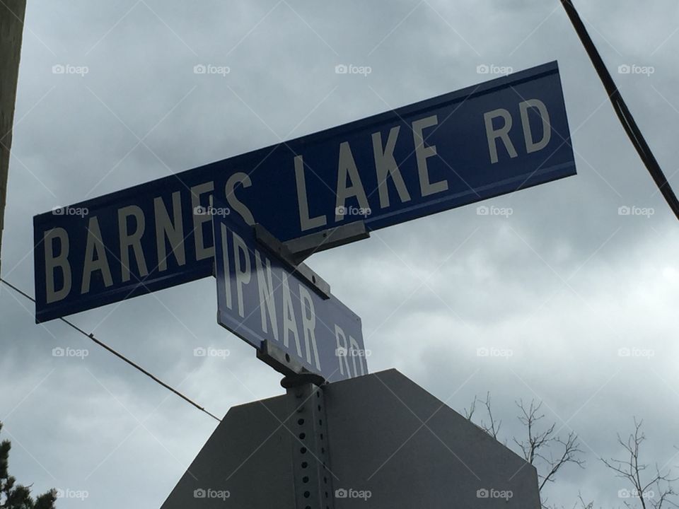 BARNES LAKE RD at IPNAR RD
