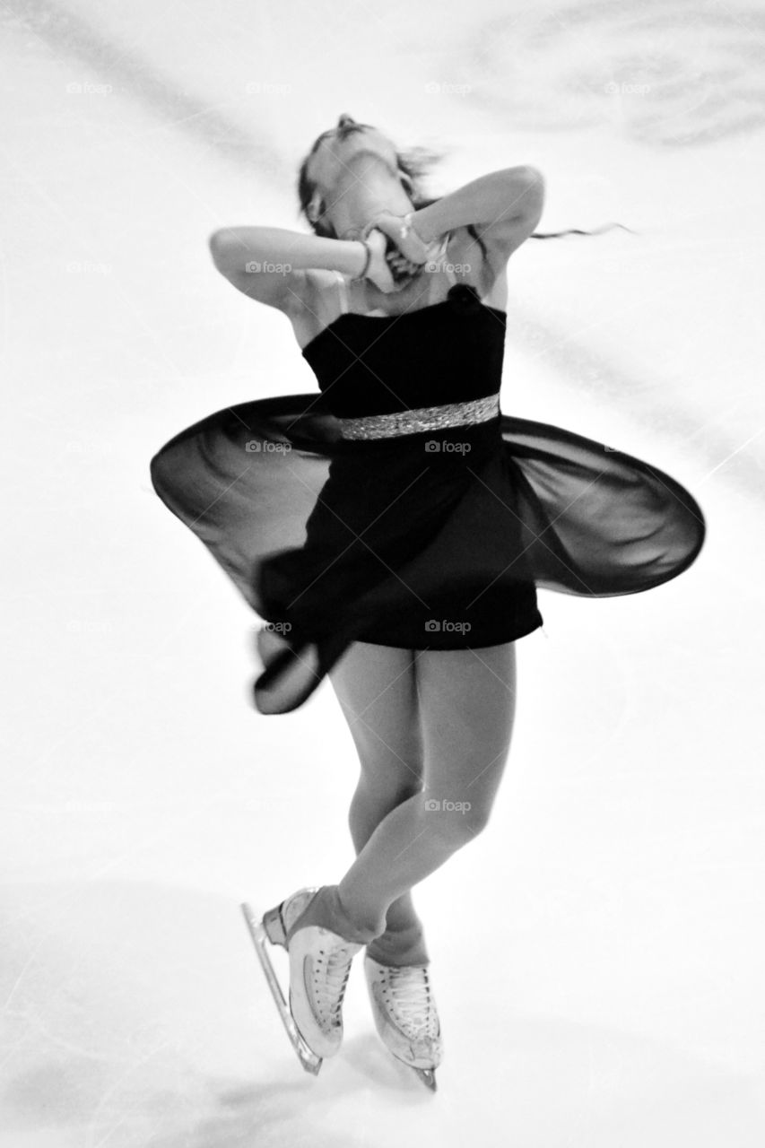 figure skating, girl dancing