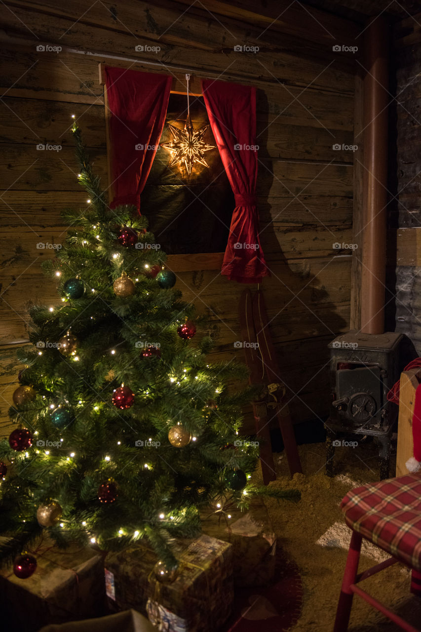 A room för display with christmas spirit in a shop in sweden.