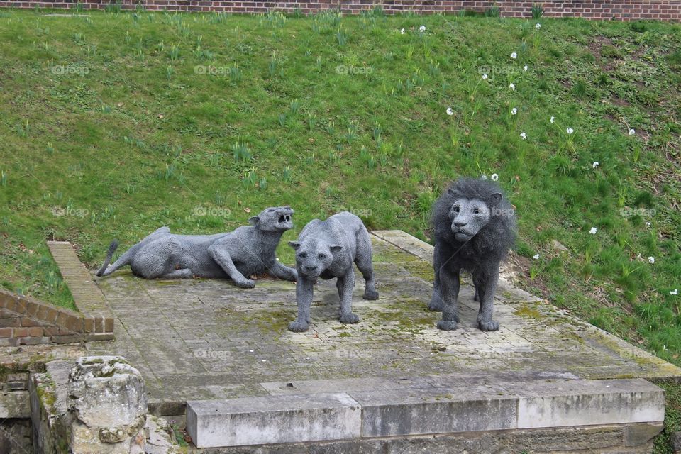 Models of a pride of lions at Tower of London