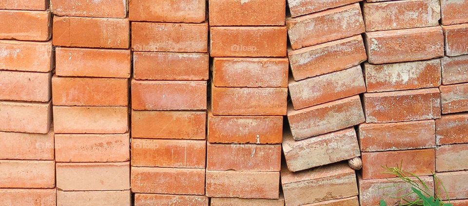 Red Bricks - Geometric Shape - rectangles