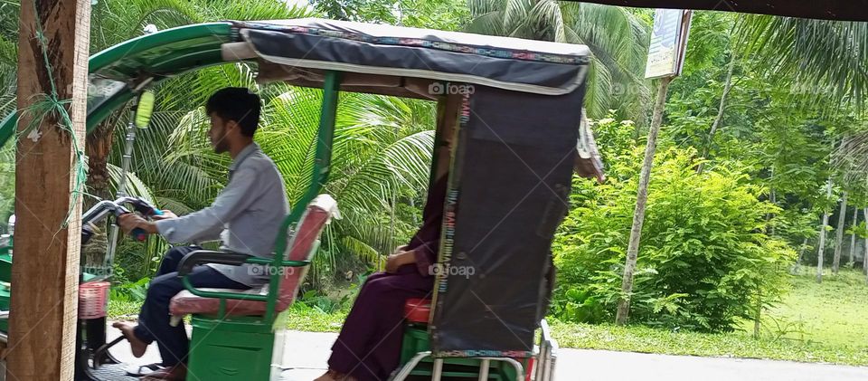 Auto rickshaw