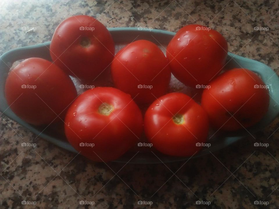 Red tomatoes