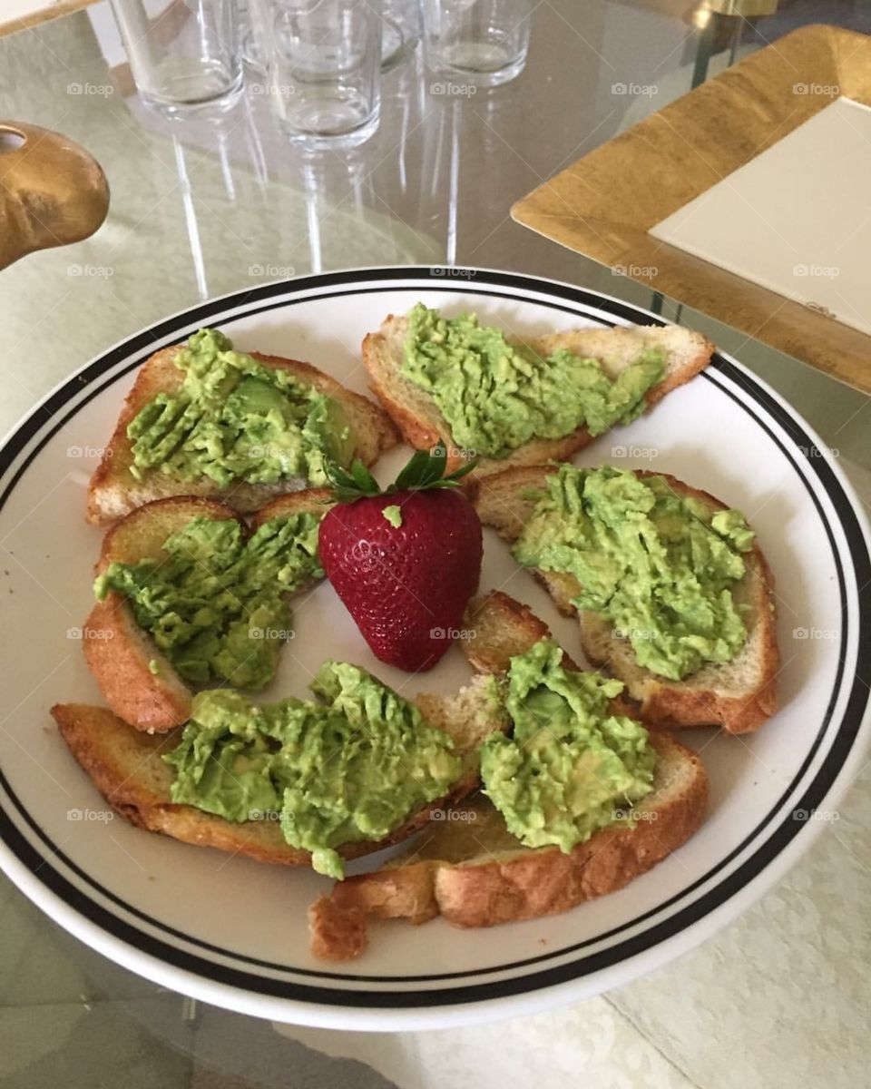 Avocado toast 