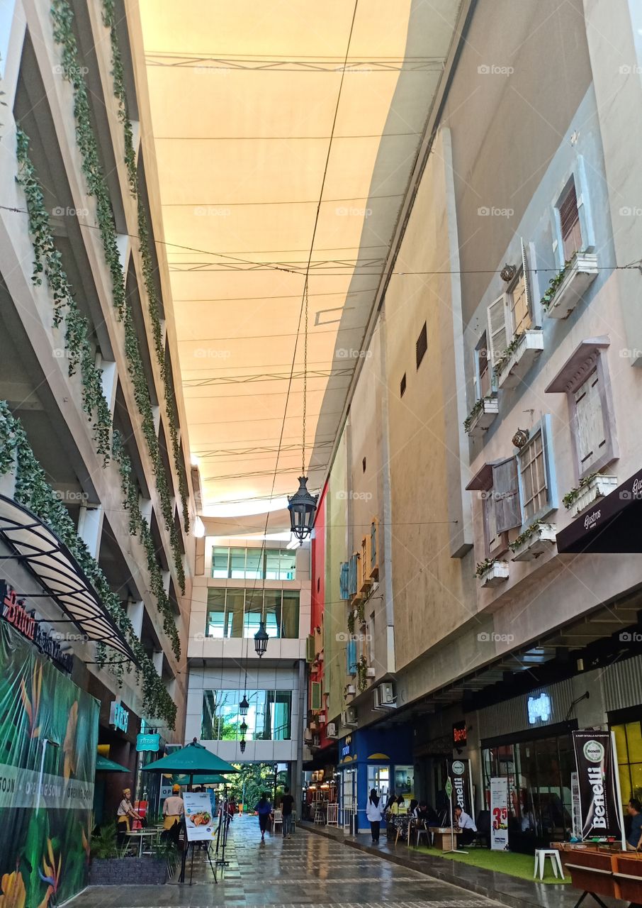 "Mall, Shopping"..
#MakassarCity..