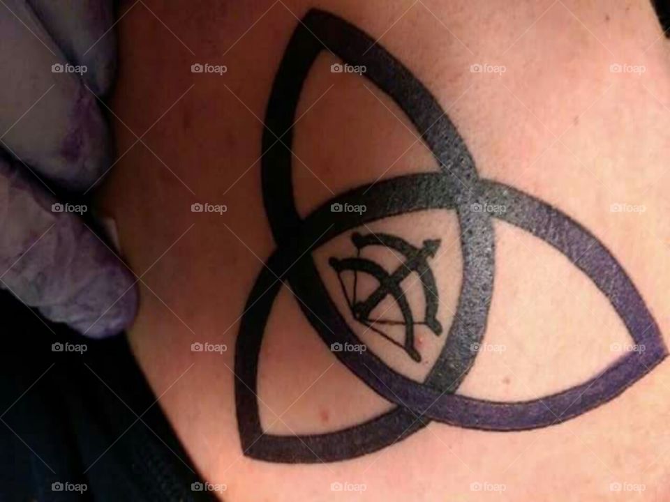 Double Bow And Arrow Triquetra