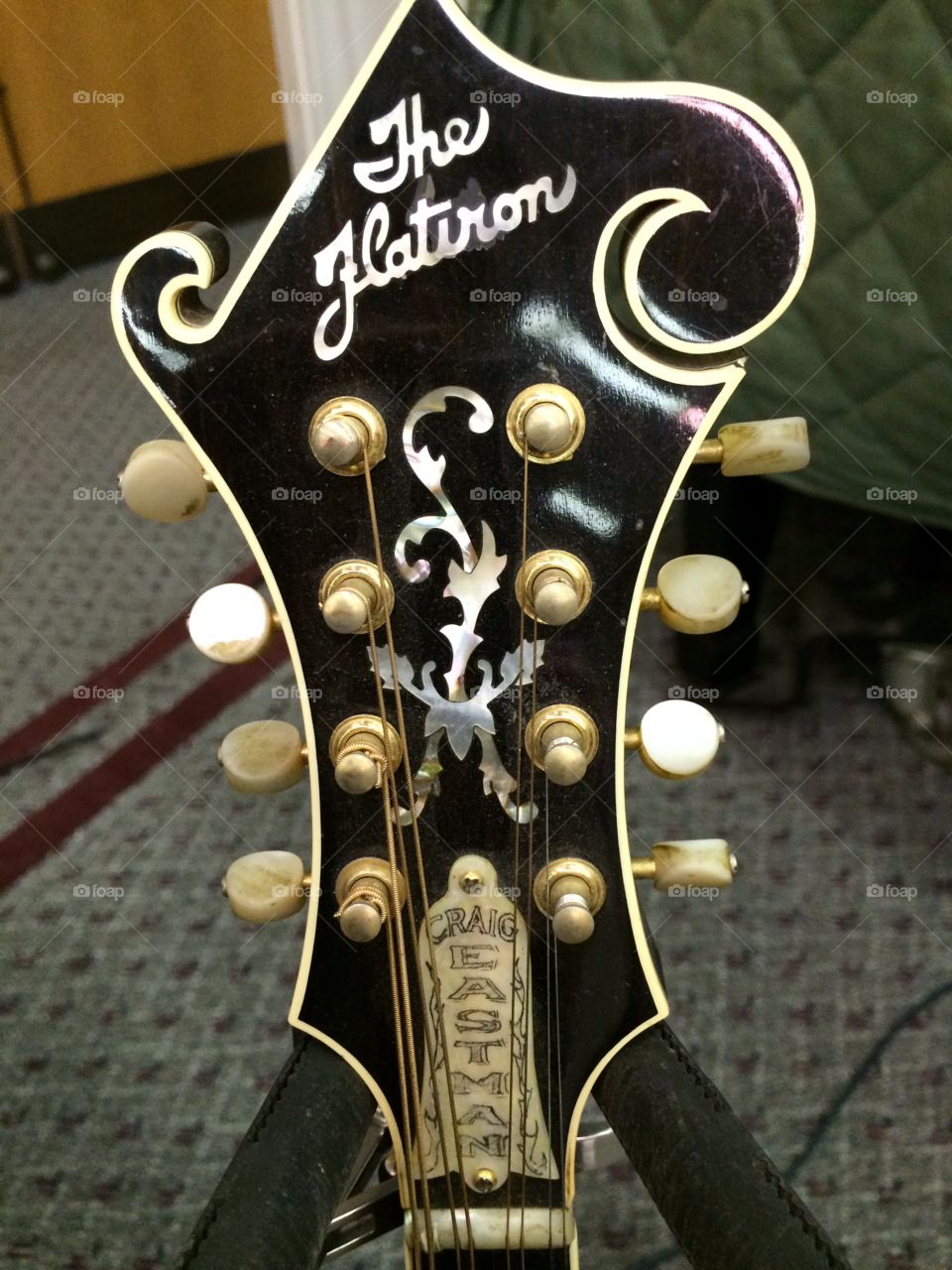 Flatiron Guitar