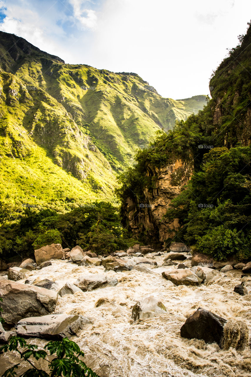 furious river 🌊