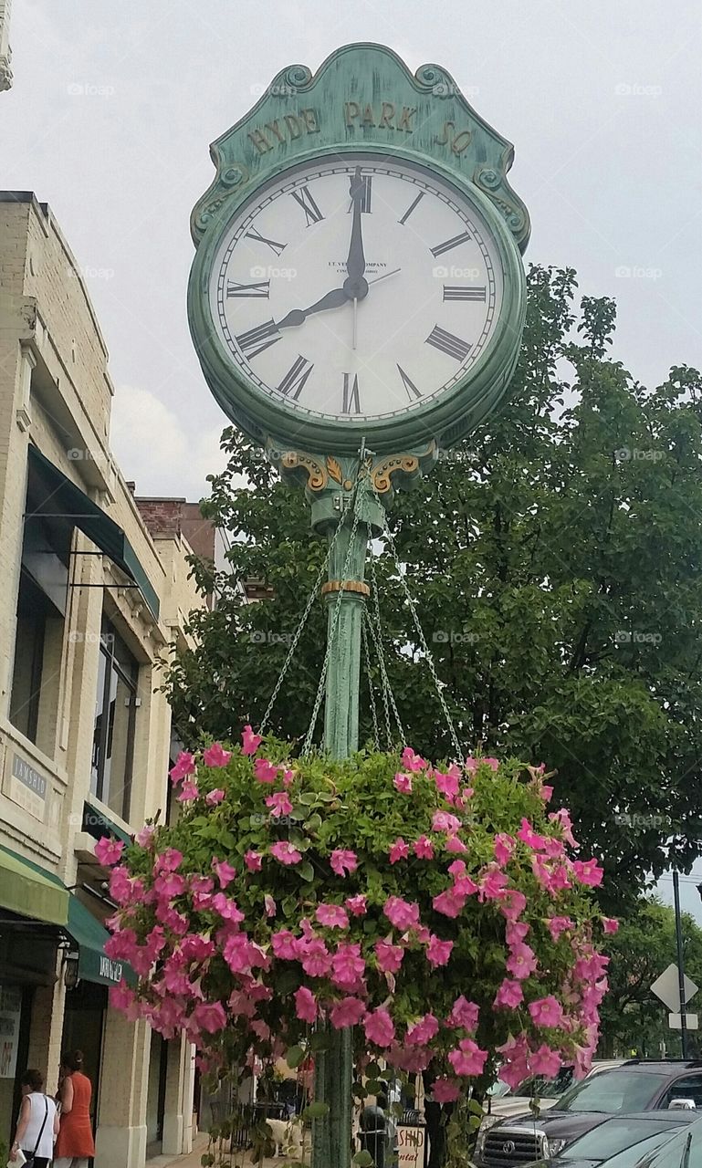 Hyde Park Square Clock