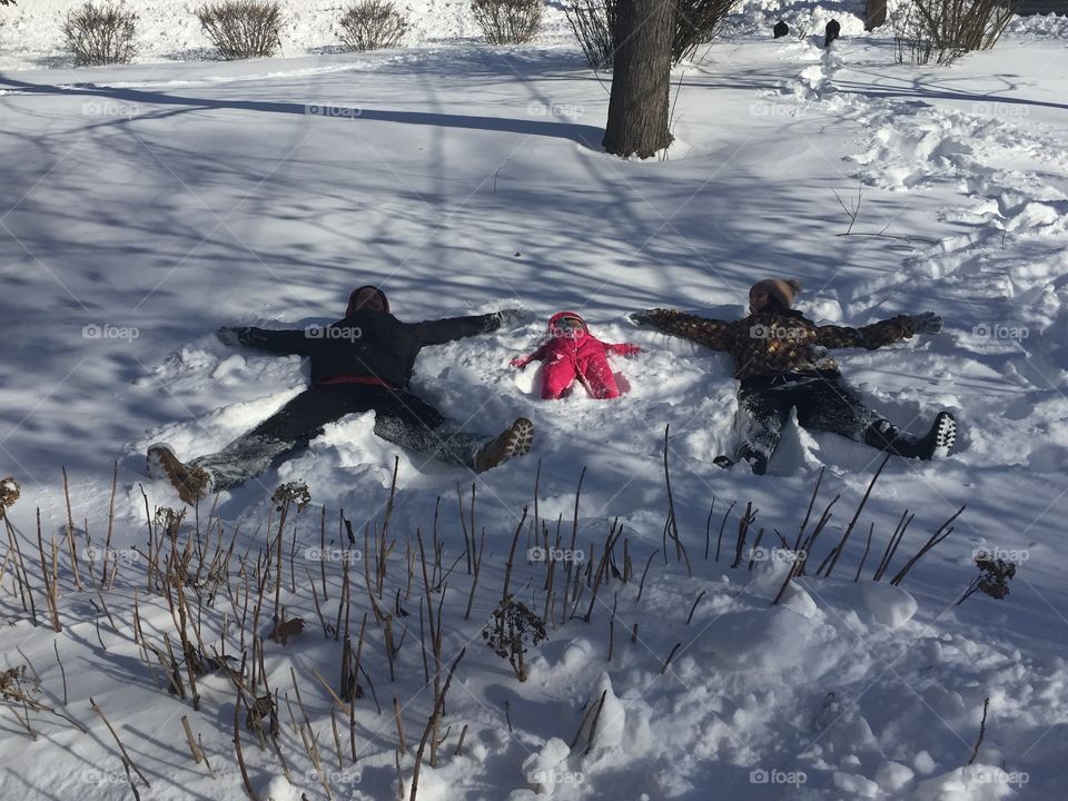 Family of snow angels