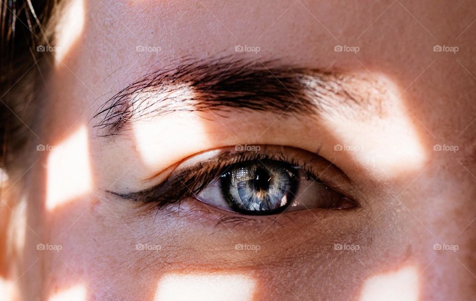 woman with eyeshadows