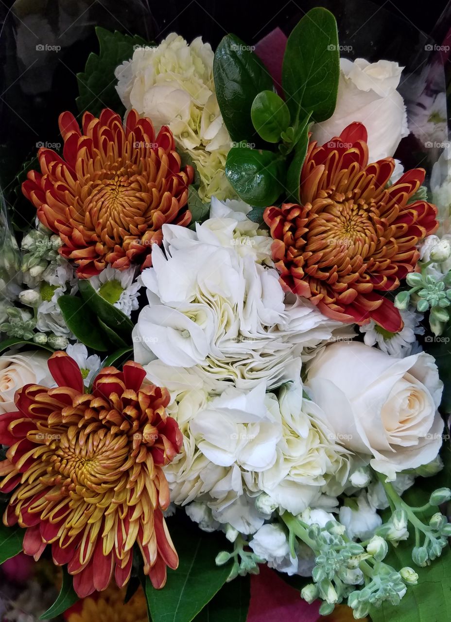 bronze and white bouquet