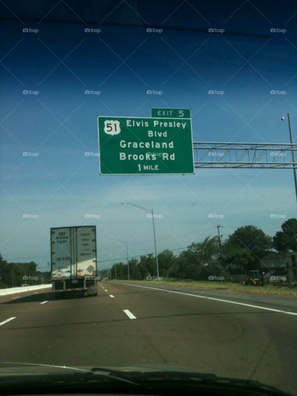 On our way to Graceland 