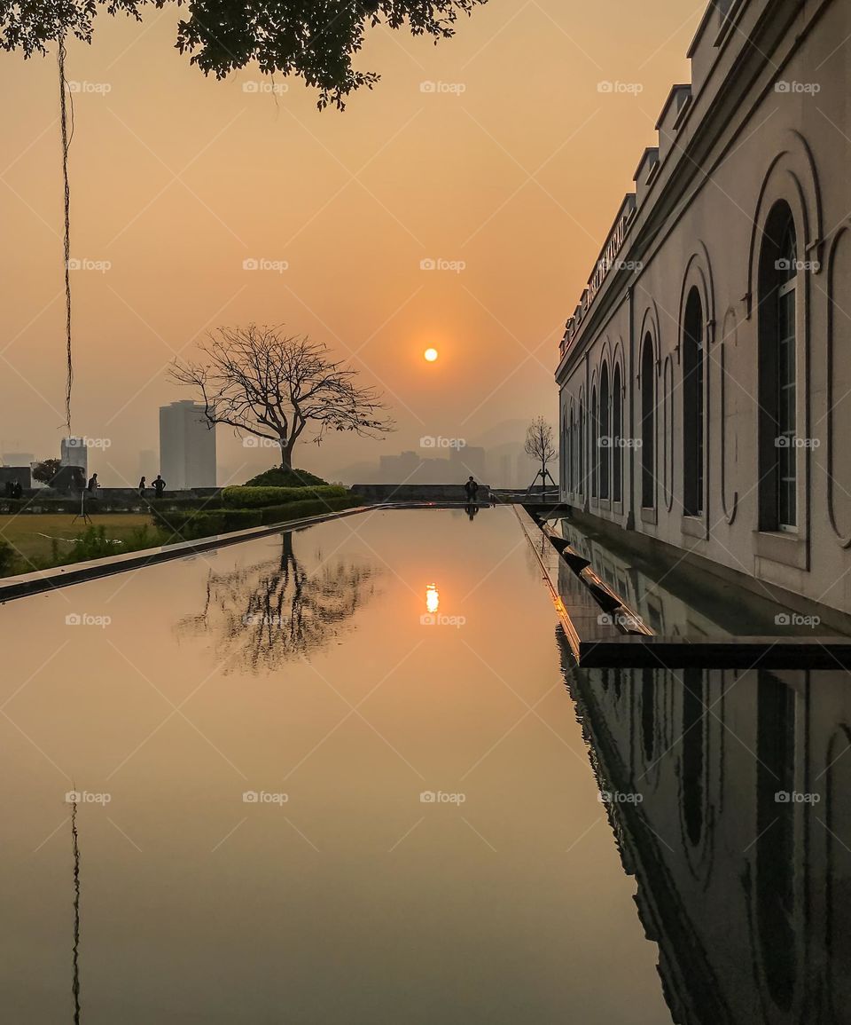 The Urbanized reflection of Sunset