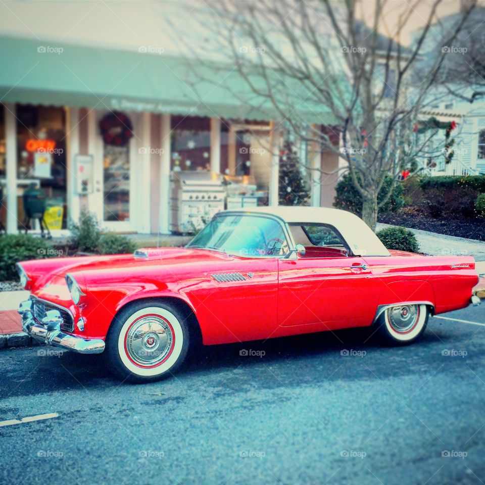 Red car