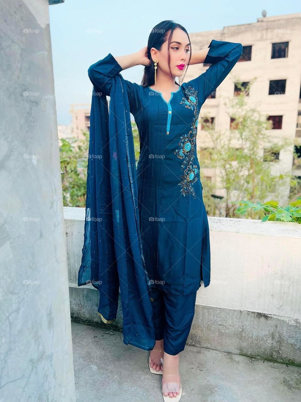 One afternoon on the roof 