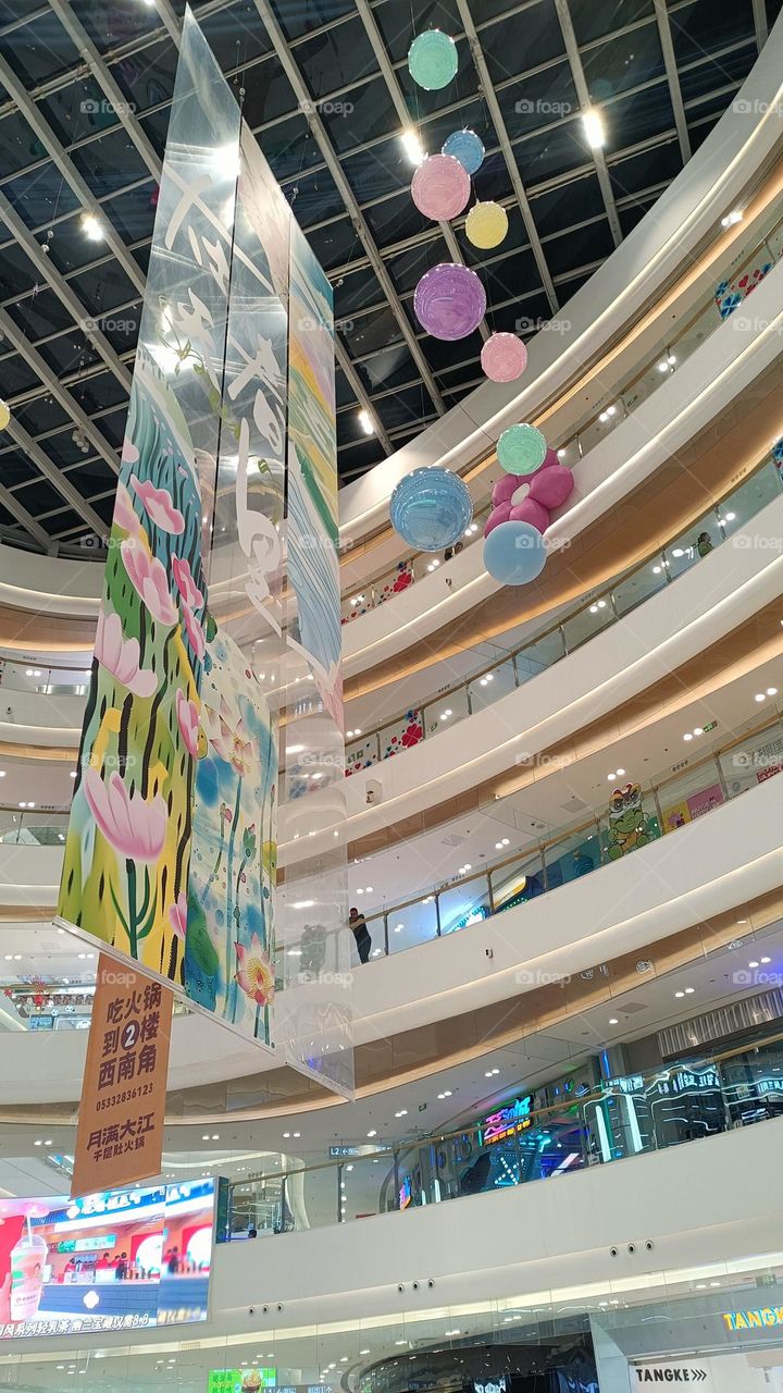 Shopping center lobby