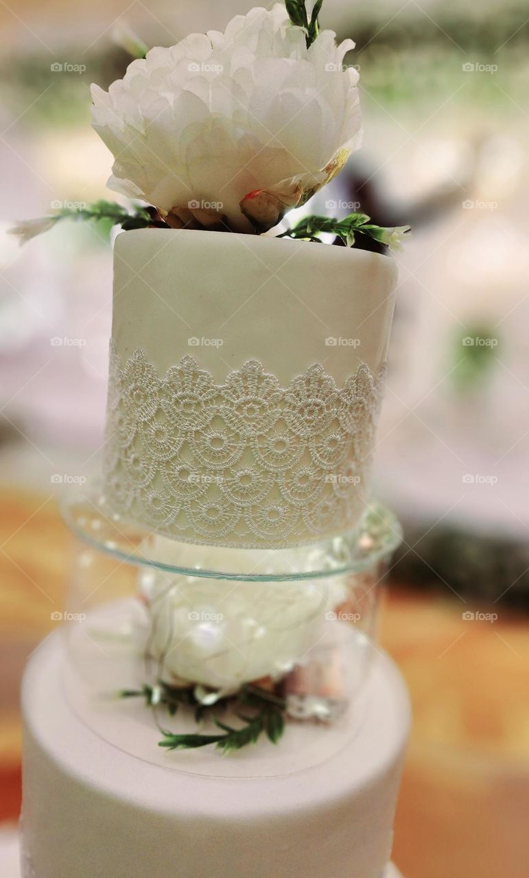 beautiful wedding cake