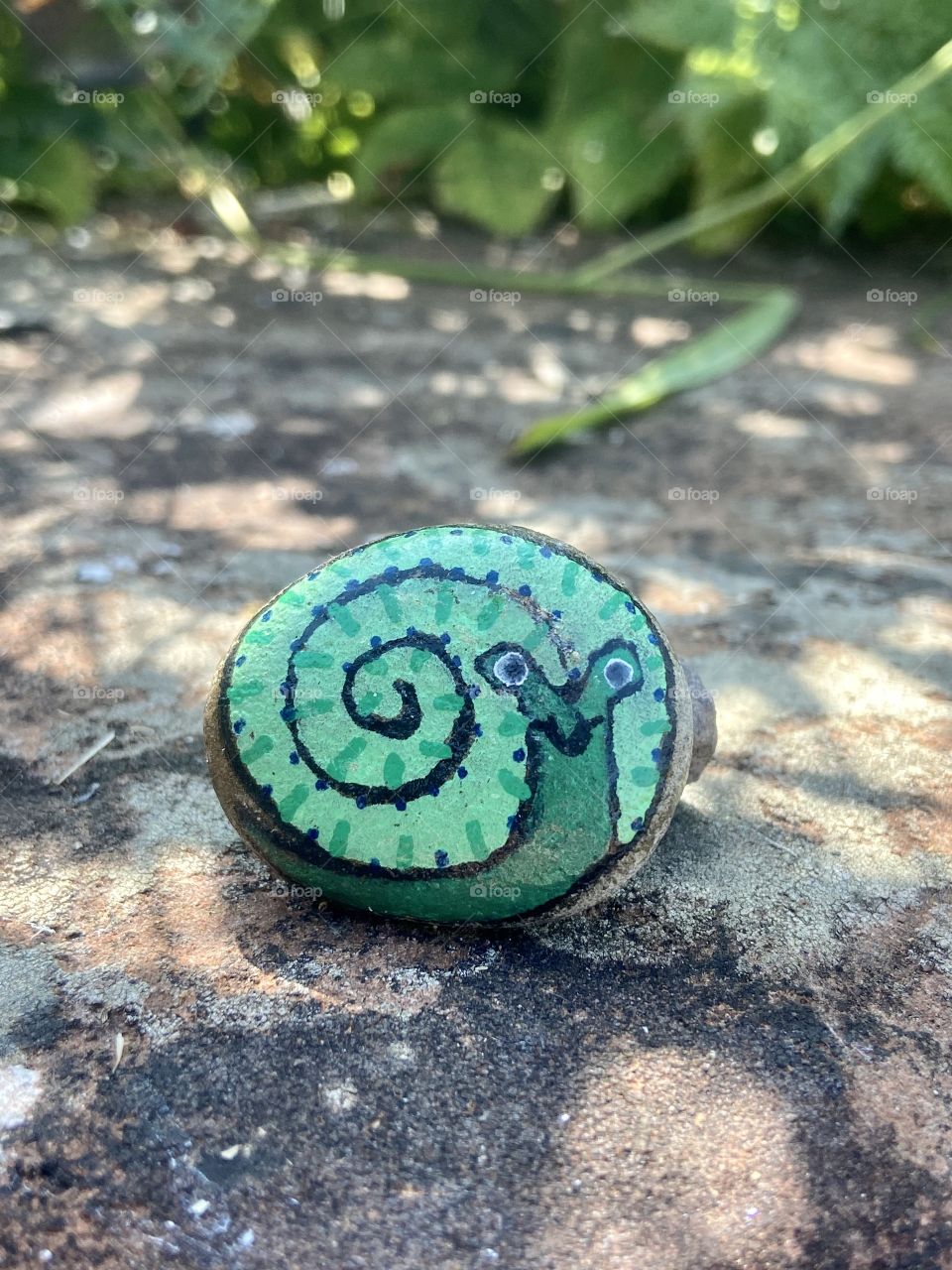 Cute little painted rocks I found on my little adventure during my lunch break 🐌