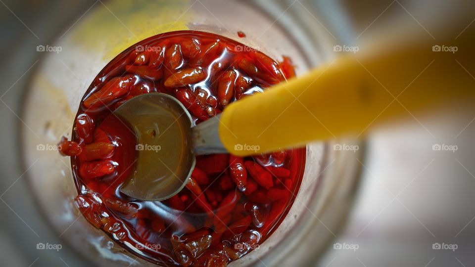 Roasted red peppers with oil